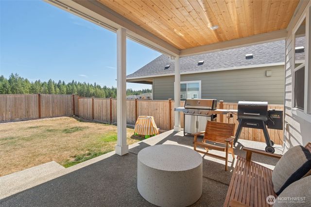 5721 Thornhill Avenue SW, Port Orchard, WA 98367