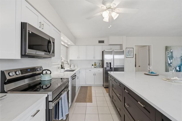 3666 BELLE VISTA DRIVE E, St Petersburg, FL 33706