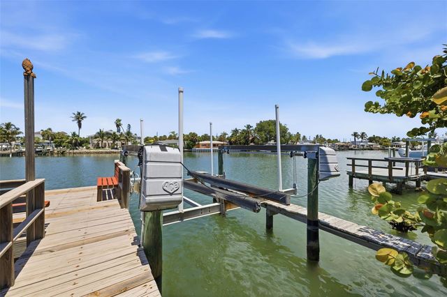 3666 BELLE VISTA DRIVE E, St Petersburg, FL 33706