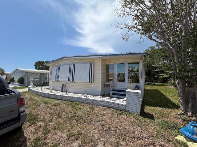 833 JOLANDA CIRCLE, Venice, FL 34285