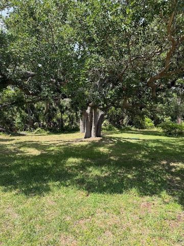 833 JOLANDA CIRCLE, Venice, FL 34285