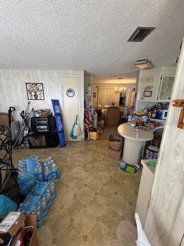 833 JOLANDA CIRCLE, Venice, FL 34285