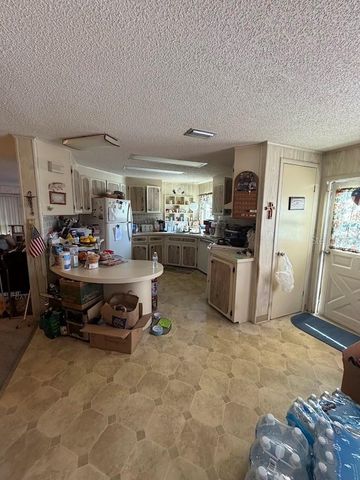 833 JOLANDA CIRCLE, Venice, FL 34285