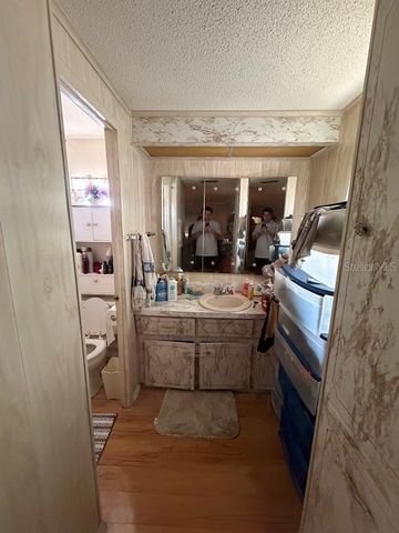 833 JOLANDA CIRCLE, Venice, FL 34285