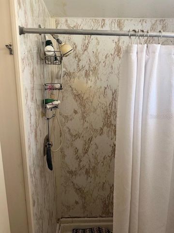 833 JOLANDA CIRCLE, Venice, FL 34285