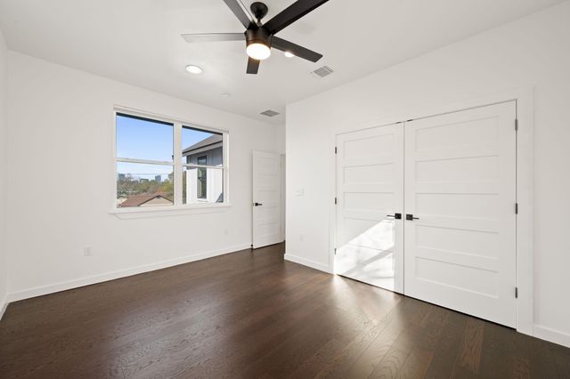 2302 Euclid Ave 1, Austin, TX 78704