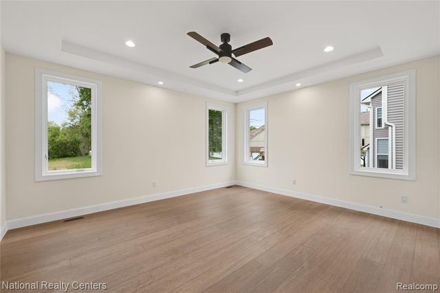 5245 Buell Drive, Commerce Twp, MI 48382