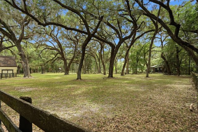 16650 NE 53RD LANE, Williston, FL 32696