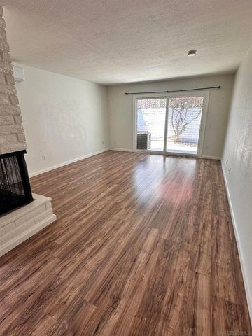 810 E Washington A, Escondido, CA 92025