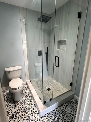 810 E Washington A, Escondido, CA 92025