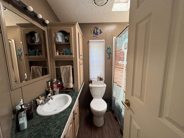 208 Hillside Drive, Edgerton, WI 53534