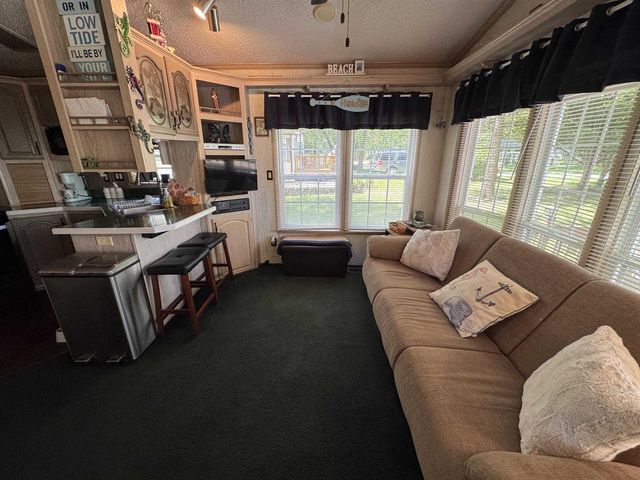208 Hillside Drive, Edgerton, WI 53534
