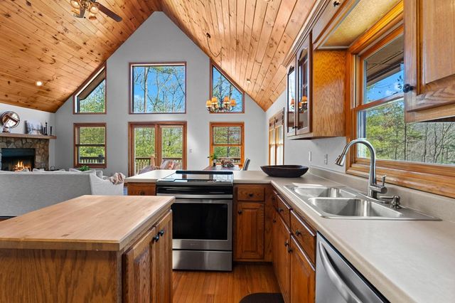 161 Boulder Mountain Drive, Murphy, NC 28906