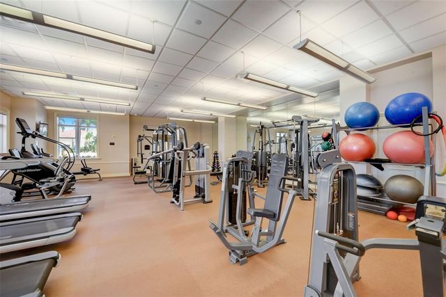 300 BEACH DRIVE NE 305, St Petersburg, FL 33701