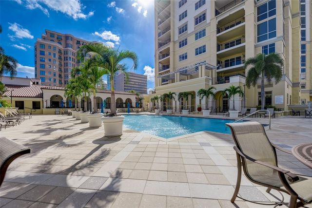 300 BEACH DRIVE NE 305, St Petersburg, FL 33701