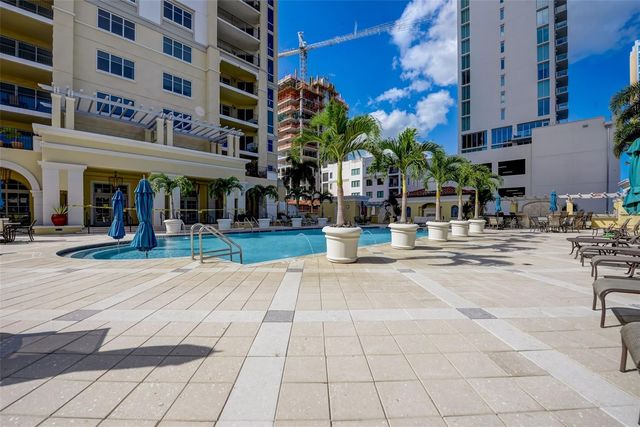 300 BEACH DRIVE NE 305, St Petersburg, FL 33701