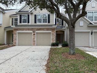 11197 CASTLEMAIN Circle W, Jacksonville, FL 32256