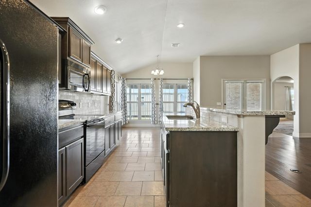 739 Sheridan, Carthage, MO 64836