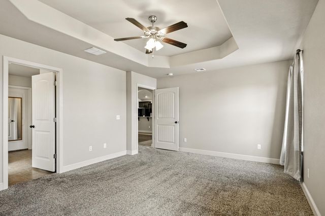 739 Sheridan, Carthage, MO 64836