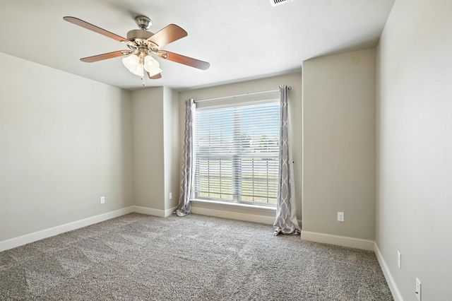 739 Sheridan, Carthage, MO 64836