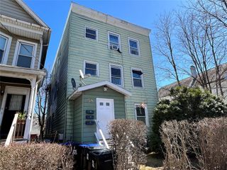 58 Lincoln Avenue, Poughkeepsie, NY 12601
