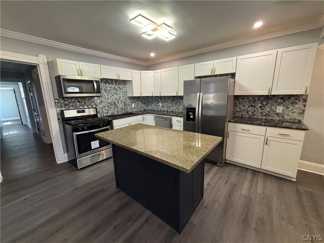 109 Westcott Street, Syracuse, NY 13210