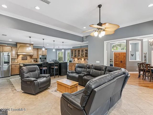 227 Harbor Pointe Drive, Brunswick, GA 31523