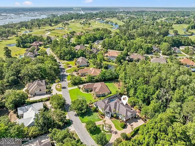 227 Harbor Pointe Drive, Brunswick, GA 31523