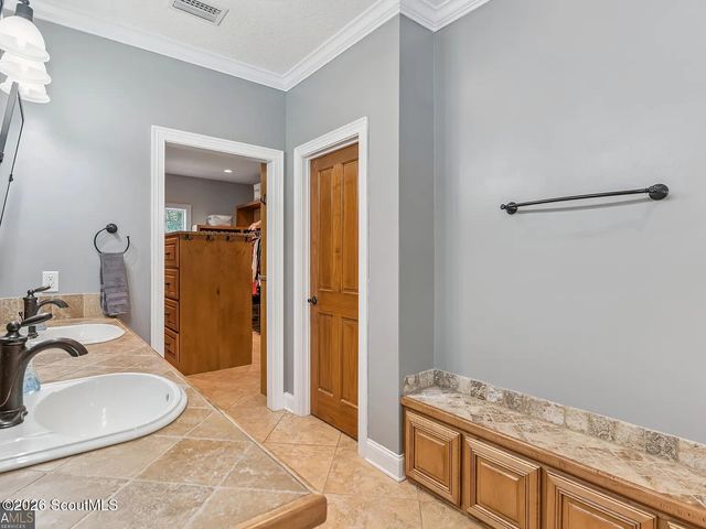 227 Harbor Pointe Drive, Brunswick, GA 31523