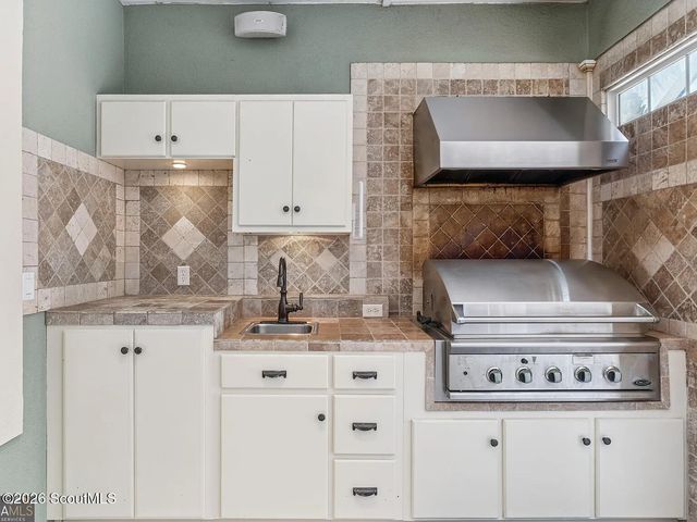 227 Harbor Pointe Drive, Brunswick, GA 31523