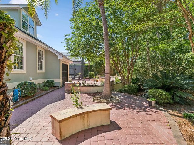 227 Harbor Pointe Drive, Brunswick, GA 31523