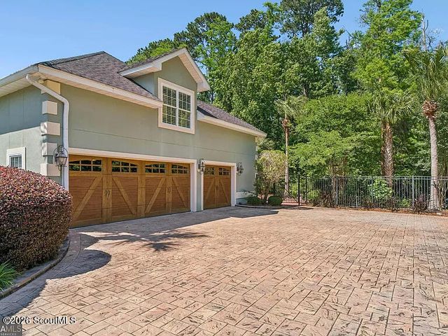 227 Harbor Pointe Drive, Brunswick, GA 31523