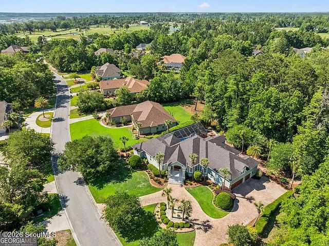 227 Harbor Pointe Drive, Brunswick, GA 31523