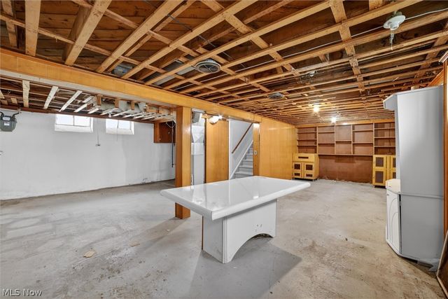 10721 Plymouth Avenue, Garfield Heights, OH 44125