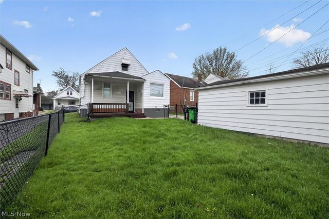 10721 Plymouth Avenue, Garfield Heights, OH 44125