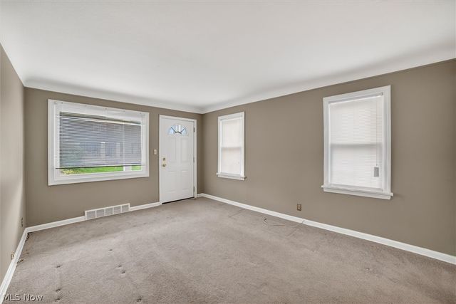 10721 Plymouth Avenue, Garfield Heights, OH 44125