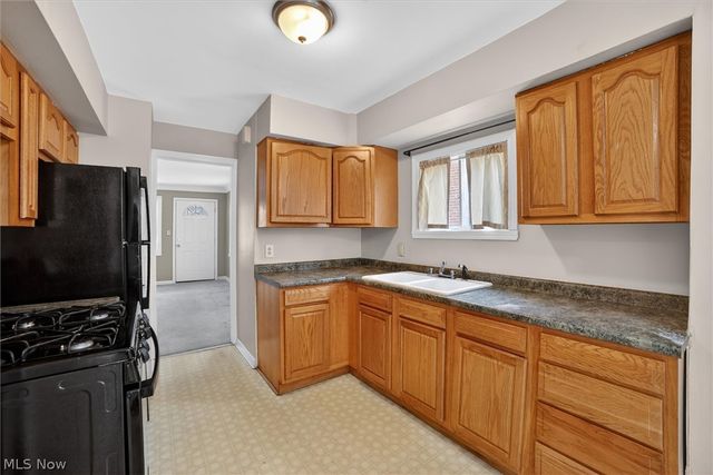 10721 Plymouth Avenue, Garfield Heights, OH 44125