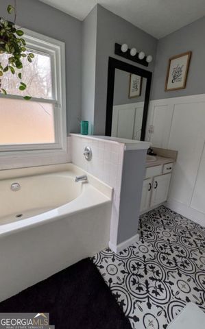 230 Overlook Drive, Covington, GA 30016