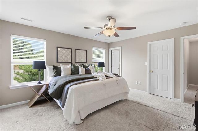 27 Loris Lane, St Charles, MO 63303