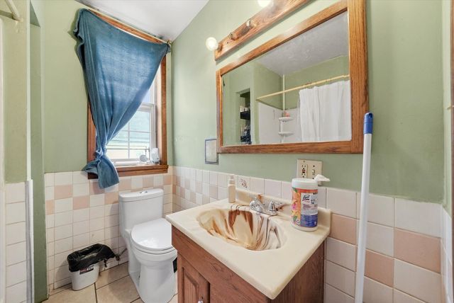 4446 S Wood Street, Chicago, IL 60609