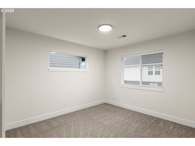 4227 Se REED Dr, Hillsboro, OR 97123