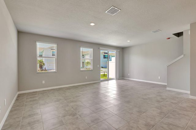 5767 SE Edgewater Circle, Stuart, FL 34997