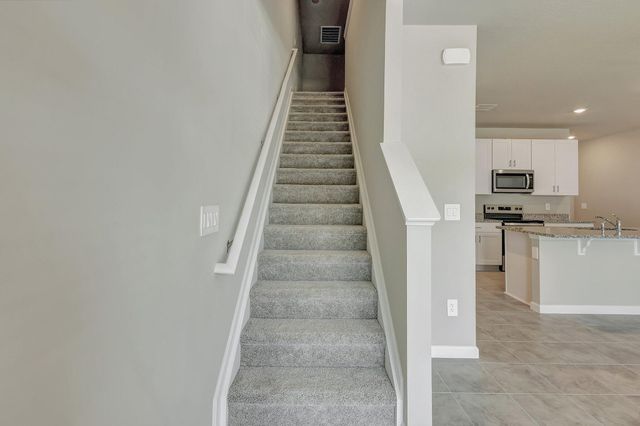 5767 SE Edgewater Circle, Stuart, FL 34997