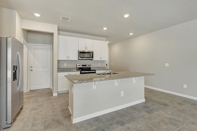 5767 SE Edgewater Circle, Stuart, FL 34997