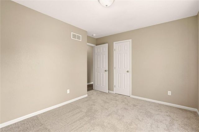 2208 SE 6th Street, Lee's Summit, MO 64063