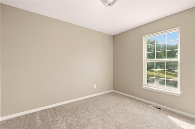 2208 SE 6th Street, Lee's Summit, MO 64063