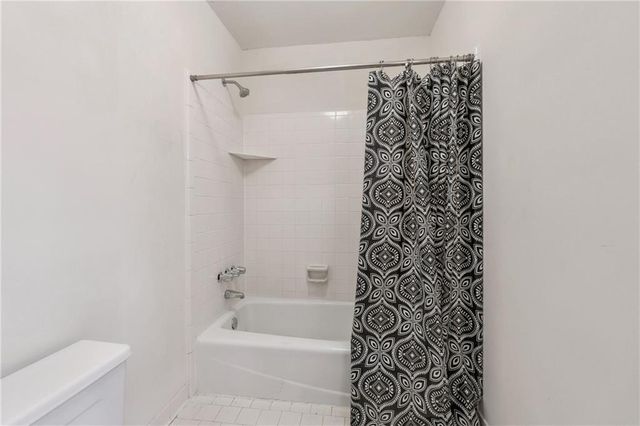 707 Roswell Landings Drive, Roswell, GA 30075