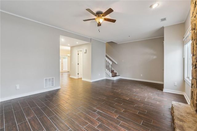 707 Roswell Landings Drive, Roswell, GA 30075