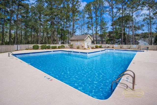 9452 Timber Row, Murrells Inlet, SC 29576