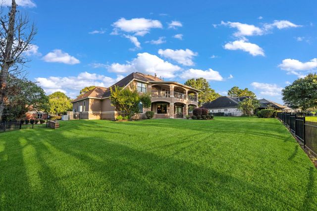 18803 Nautica Circle, Humble, TX 77346